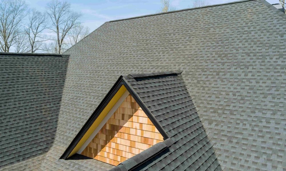 when-installing-top-covering-of-asphalt-shingles-o-2025-03-27-03-35-06-utc_11zon